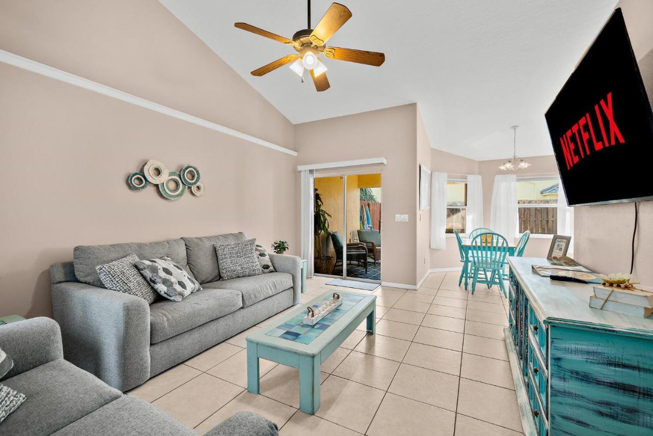 Sunset Serenity - 3Br Beach Townhome With Outdoor Patio - New Hot Tub, Steps To Ocean Fun! เมลเบิร์น ภายนอก รูปภาพ