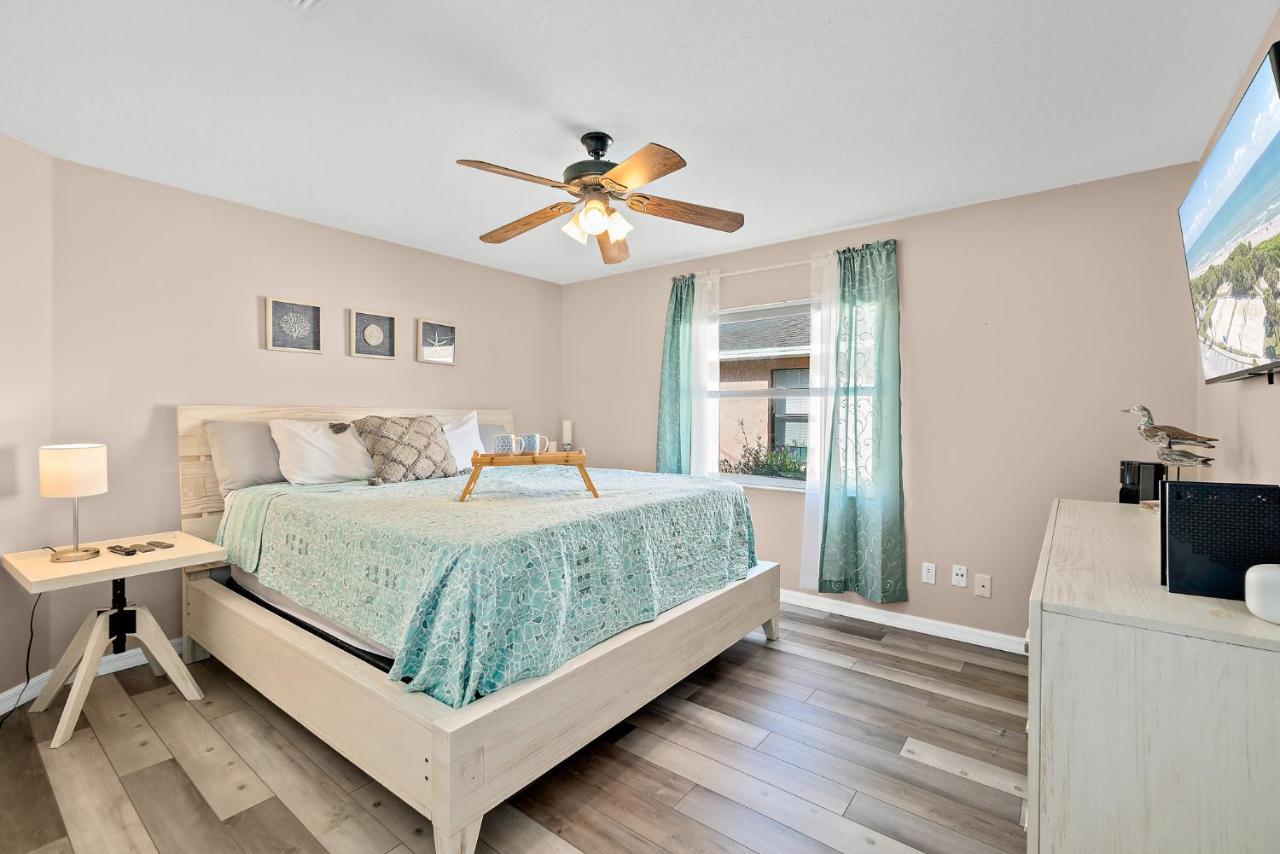 Sunset Serenity - 3Br Beach Townhome With Outdoor Patio - New Hot Tub, Steps To Ocean Fun! เมลเบิร์น ภายนอก รูปภาพ